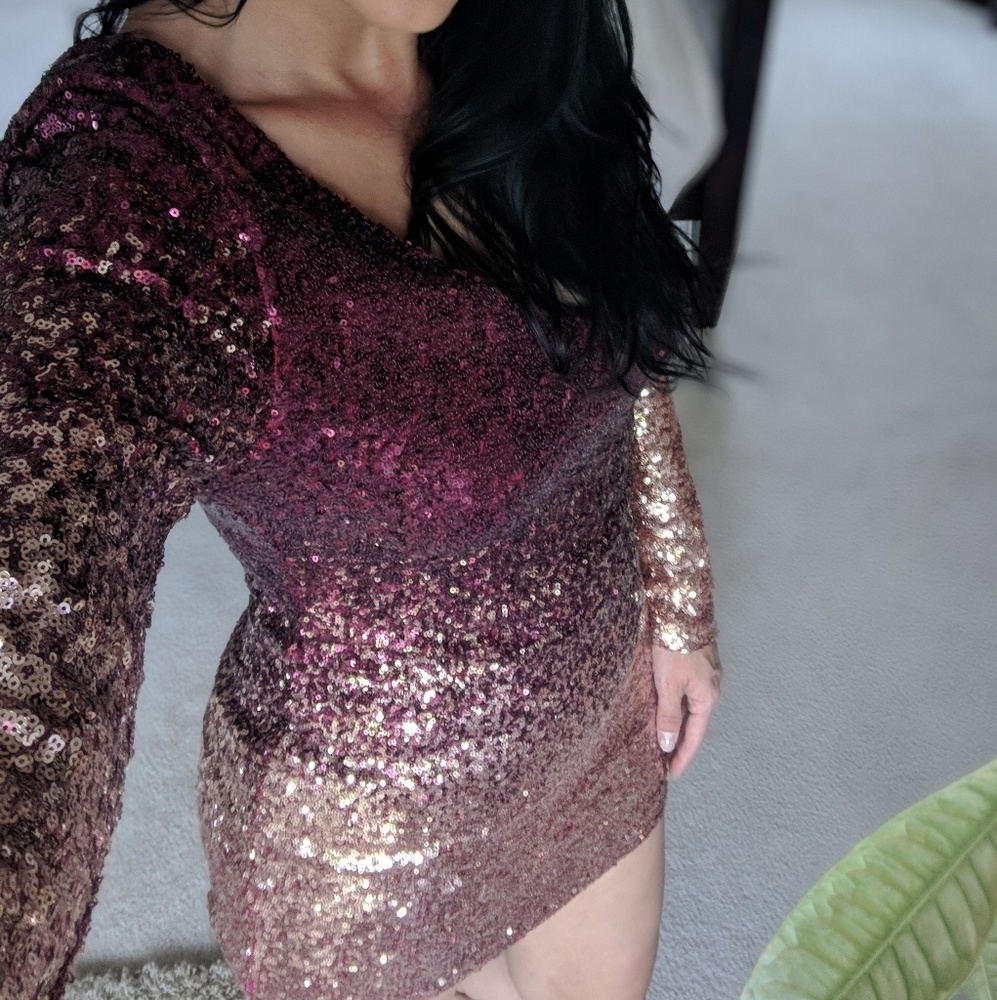 Ombre Sequin Bodycon Dress - Picture 3 of 8